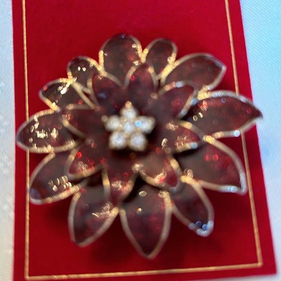 Holiday Lane Poinsettia Brooch - Picture 2 of 2